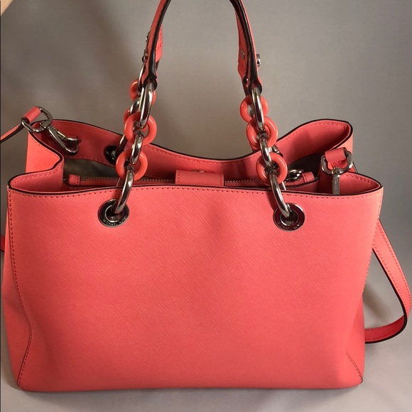 Beautiful authentic EUC MICHAEL Kors purse - Picture 8 of 8